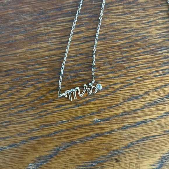 Gold Mrs Necklace - Picture 2 of 2